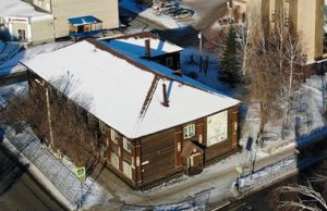Никаких торговых центров на месте вечерней школы строить не будут, утверждают власти Никаких торговых центров на месте вечерней школы строить не будут, утверждают власти