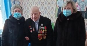 Ветеран Павел Глуховских отмечает 98-летие