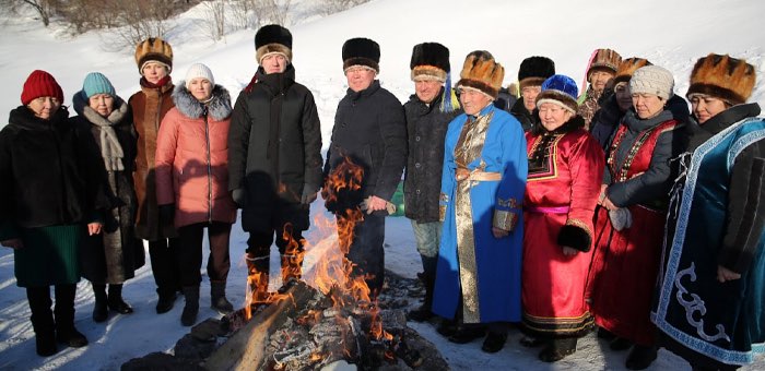 «Частная интерпретация событий с неуместной попыткой политизировать народный праздник»
