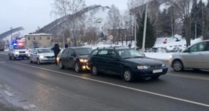 Нетрезвый майминец сел за руль и совершил ДТП Нетрезвый майминец сел за руль и совершил ДТП