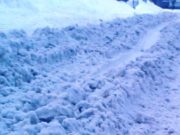 Подрядчиков наказали за снежные валы на тротуарах Подрядчиков наказали за снежные валы на тротуарах