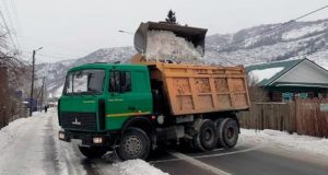 На региональных дорогах республики снег и мусор убирают регулярно
