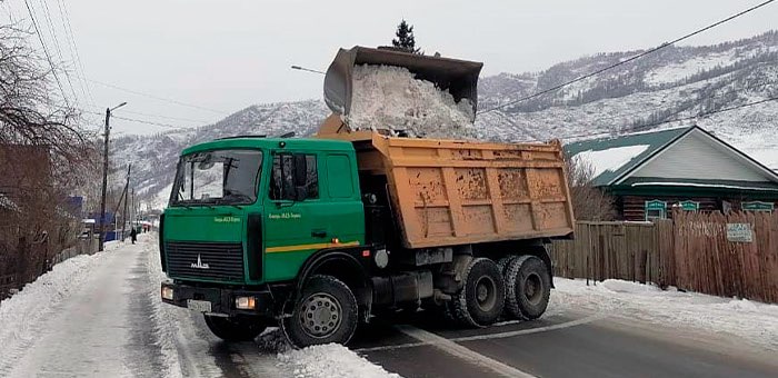 На региональных дорогах республики снег и мусор убирают регулярно
