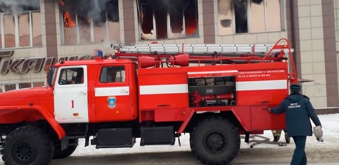 Пожар в торговом центре «Ткацкий-1» ликвидирован