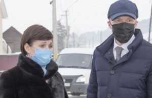 Хорохордин поручил ликвидировать снежные завалы до конца недели