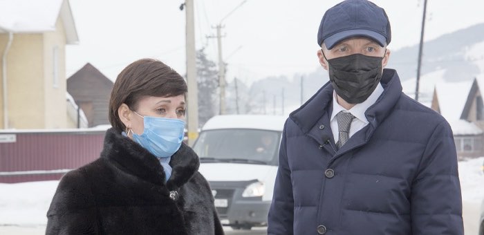 Хорохордин поручил ликвидировать снежные завалы до конца недели