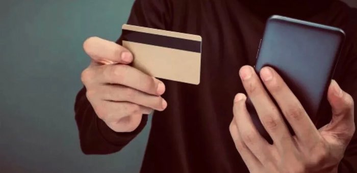 Жители республики продолжают отдавать большие деньги телефонным мошенникам