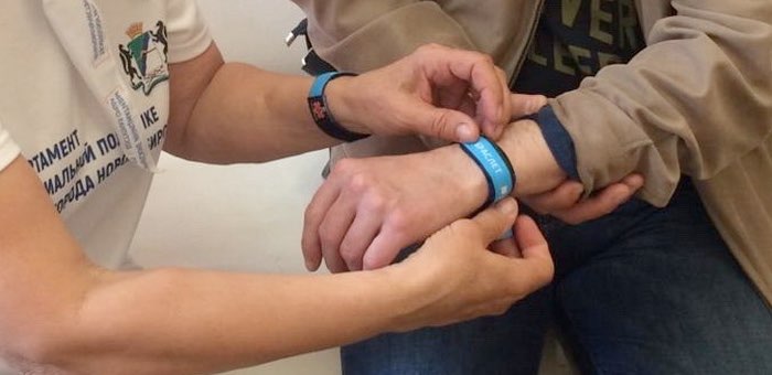 Более 1 тысячи «браслетов помощи» поступило в Республику Алтай