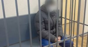 Нетрезвый мужчина избил на остановке женщину, которая сделала ему замечание Нетрезвый мужчина избил на остановке женщину, которая сделала ему замечание