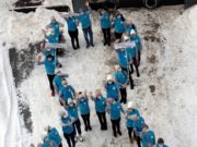 Флешмоб в поддержку онкобольных прошел в Горно-Алтайске Флешмоб в поддержку онкобольных прошел в Горно-Алтайске