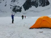 За организацию незаконных восхождений на Белуху турфирму оштрафовали на солидную сумму За организацию незаконных восхождений на Белуху турфирму оштрафовали на солидную сумму