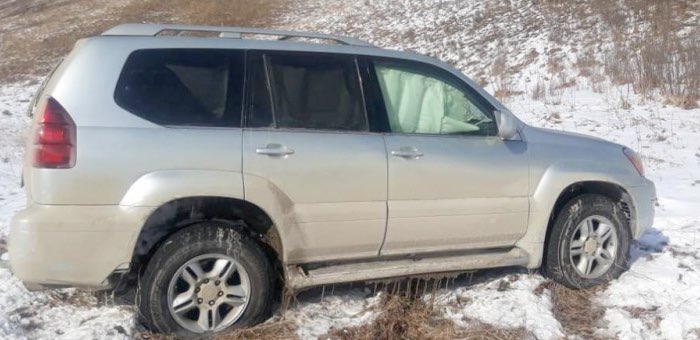 Водитель из Новосибирска на Lexus GX попал в ДТП в «Долине смерти»