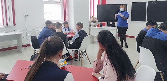 Мобильный технопарк «Кванториум» побывал в Улаганском районе