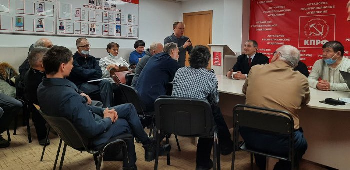Подготовка к думским выборам: третий участник праймериз и «левая коалиция»
