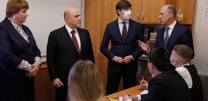 Премьер-министр Мишустин пообещал помочь РКЛ со спортзалом и общежитием