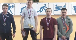 Борец из Республики Алтай завоевал бронзу на первенстве в Новосибирске