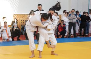 Двести спортсменок приняли участие в турнире по дзюдо в Горно-Алтайске Двести спортсменок приняли участие в турнире по дзюдо в Горно-Алтайске