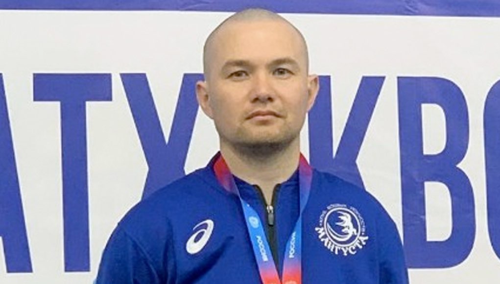 Аржан Арбаков стал двукратным чемпионом России по паратхэквондо