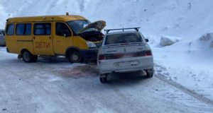 Автобус с детьми попал в ДТП возле Красных ворот Автобус с детьми попал в ДТП возле Красных ворот
