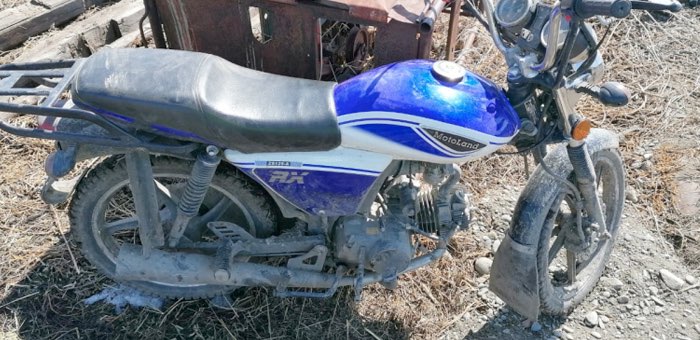 Нетрезвый водитель без прав перевернулся на мотоцикле в Усть-Коксинском районе