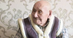 Труженик тыла Иосиф Саналов отметил 90-летний юбилей Труженик тыла Иосиф Саналов отметил 90-летний юбилей