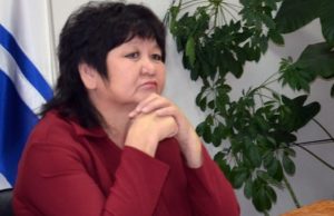 Людмилу Ящемскую временно отстранили от должности спикера чемальского райсовета