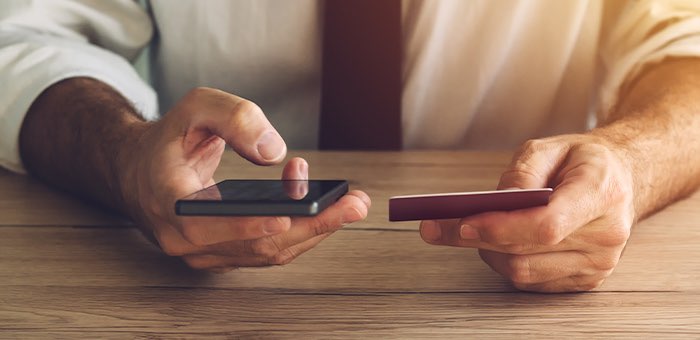 Жители Горного Алтая стали чаще платить за бытовые услуги онлайн