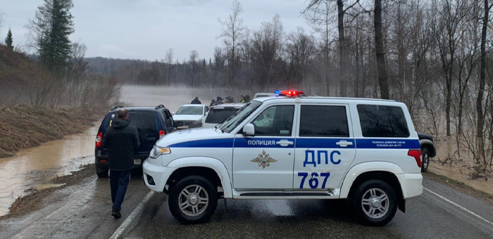 Внимание! В Чойском районе закрыто движение по Телецкому тракту