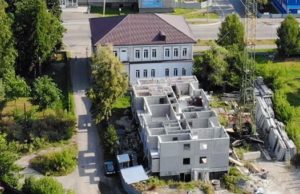 Бывшего руководителя строительного управления обвиняют в халатности