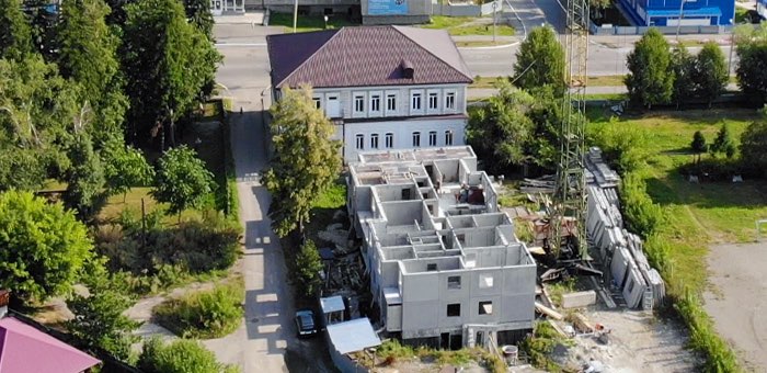 Бывшего руководителя строительного управления обвиняют в халатности