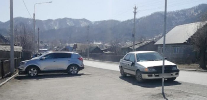 Автоледи на «Тойоте» сбила 11-летнюю девочку в Онгудае