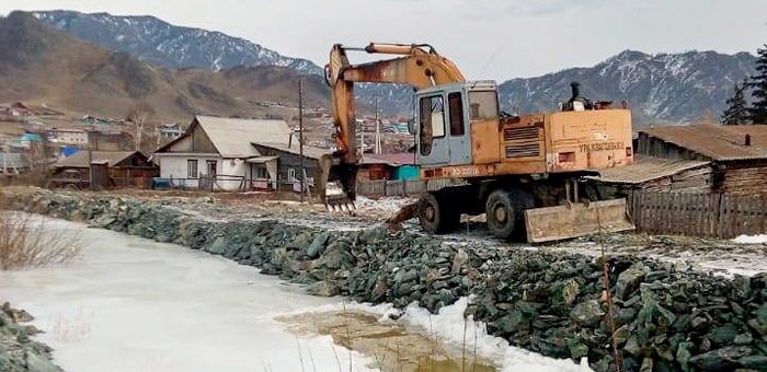 Какие силы и ресурсы есть у Республики Алтай для борьбы с паводком