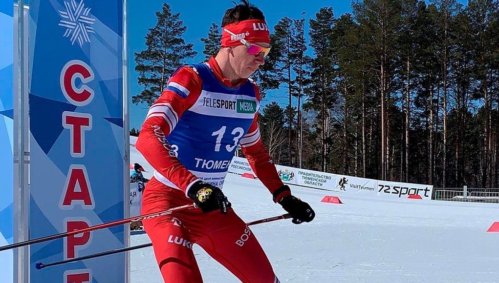 Андрей Собакарев стал бронзовым призером чемпионата России в лыжном марафоне Андрей Собакарев стал бронзовым призером чемпионата России в лыжном марафоне