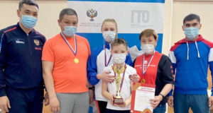 Семья Кичинековых стала победителем фестиваля ГТО среди семейных команд Республики Алтай