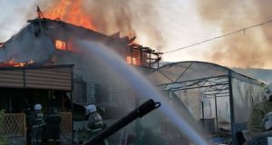 Пожар по переулку Медицинскому произошел в Горно-Алтайске