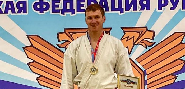 Пожарный из Турочака стал победителем Кубка МЧС России по рукопашному бою