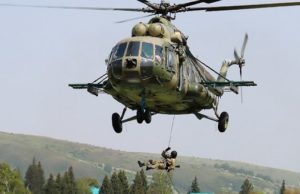 Силовики провели тренировку по беспарашютному десантированию