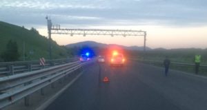 Ночью на Чуйском тракте возле аэропорта сбили пешехода Ночью на Чуйском тракте возле аэропорта сбили пешехода
