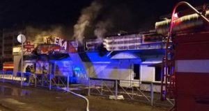 В Майме сгорел торговый павильон