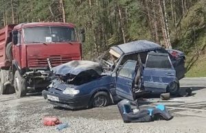 В страшном ДТП в Манжероке погибла женщина, ее дети тяжело ранены В страшном ДТП в Манжероке погибла женщина, ее дети тяжело ранены