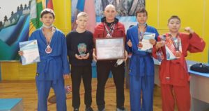 Спортсмены с Алтая успешно выступили на соревнованиях по универсальному бою