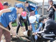 В Верх-Апшуяхте заложили сад в память о Валерии Чаптынове В Верх-Апшуяхте заложили сад в память о Валерии Чаптынове