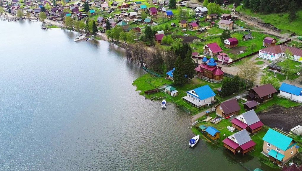 На Телецком озере и в реке Бия уровень воды может повыситься до критических отметок На Телецком озере и в реке Бия уровень воды может повыситься до критических отметок