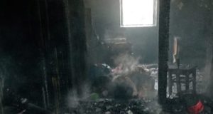 По факту гибели трех малолетних детей при пожаре в Аносе началась проверка По факту гибели трех малолетних детей при пожаре в Аносе началась проверка