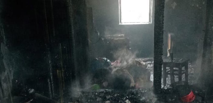 По факту гибели трех малолетних детей при пожаре в Аносе началась проверка