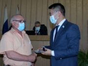 Михаил Федькин получил депутатское удостоверение Михаил Федькин получил депутатское удостоверение