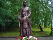 В Майме открыли памятник труженикам тыла и детям войны В Майме открыли памятник труженикам тыла и детям войны