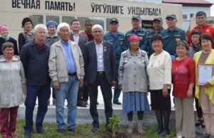 В селе Купчегень открыли обновленный памятник воинам-землякам В селе Купчегень открыли обновленный памятник воинам-землякам