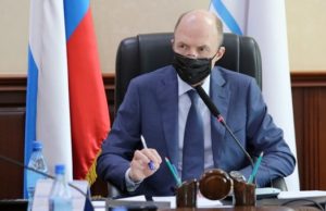 Олег Хорохордин провел совещание с министрами и главами районов Олег Хорохордин провел совещание с министрами и главами районов