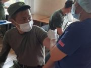 Пограничники самой отдаленной погранзаставы получили прививку от коронавируса Пограничники самой отдаленной погранзаставы получили прививку от коронавируса